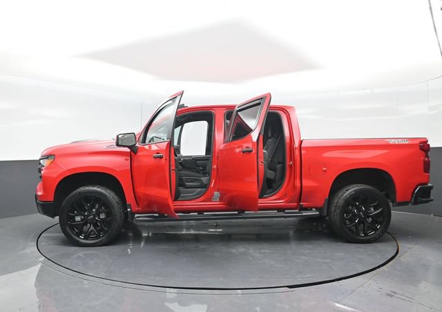 Used 2025 Chevrolet Silverado 1500 Custom Trail Boss AWD/4WD image 29