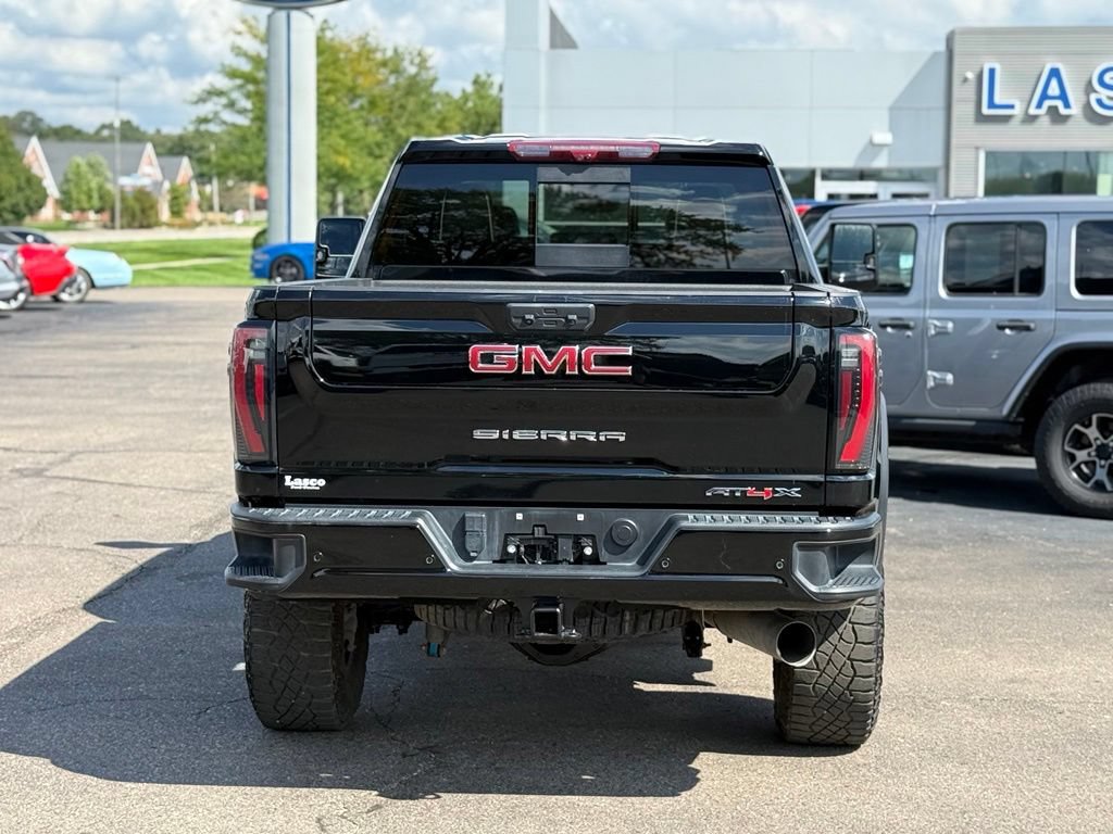 Used 2024 GMC Sierra 2500 AT4X AWD/4WD image 35