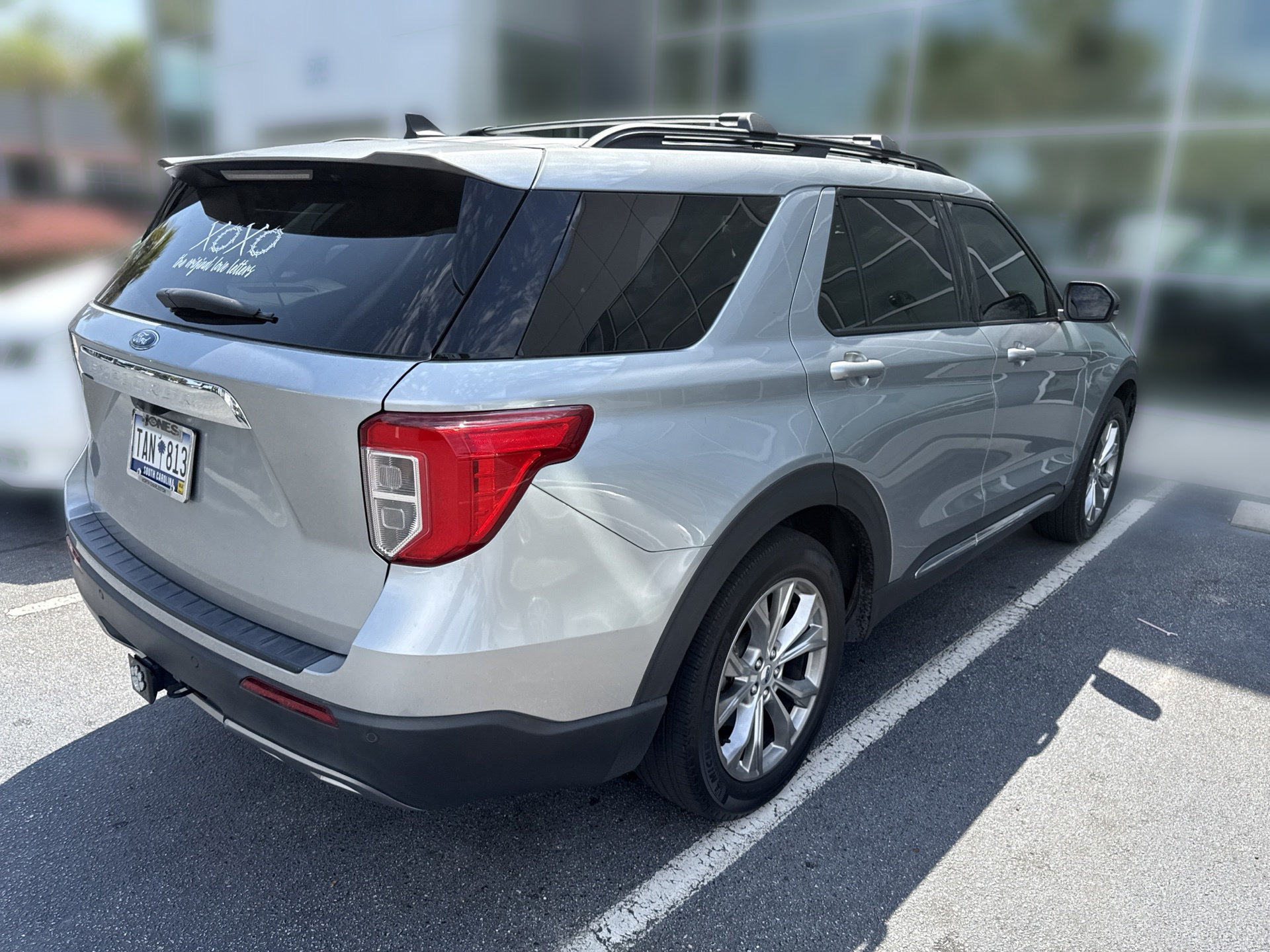 Certified 2023 Ford Explorer XLT w/ Equipment Group 202A RWD image 4