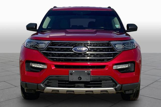 Certified 2020 Ford Explorer XLT w/ Equipment Group 202A RWD image 4