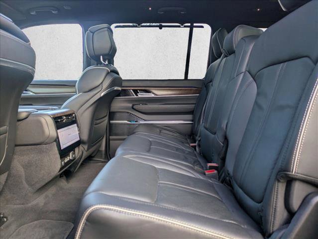 Used 2023 Jeep Grand Wagoneer Series II w/ Flexible Seating Group image 21