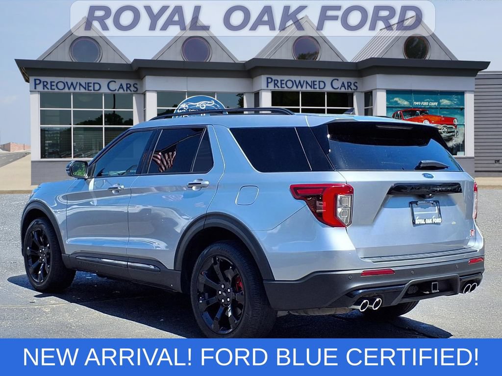 Certified 2022 Ford Explorer ST w/ Equipment Group 401A AWD/4WD image 2