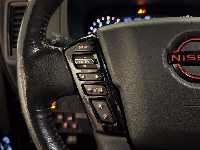 Used 2022 Nissan Frontier PRO-4X w/ Technology Package AWD/4WD image 14