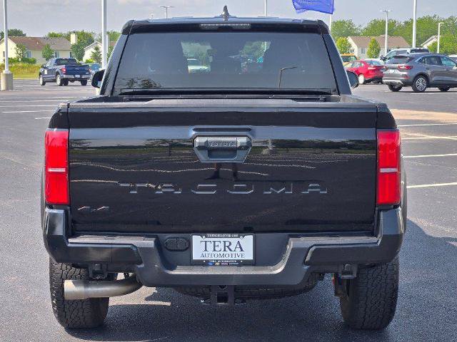 Used 2024 Toyota Tacoma TRD Off-Road AWD/4WD image 13