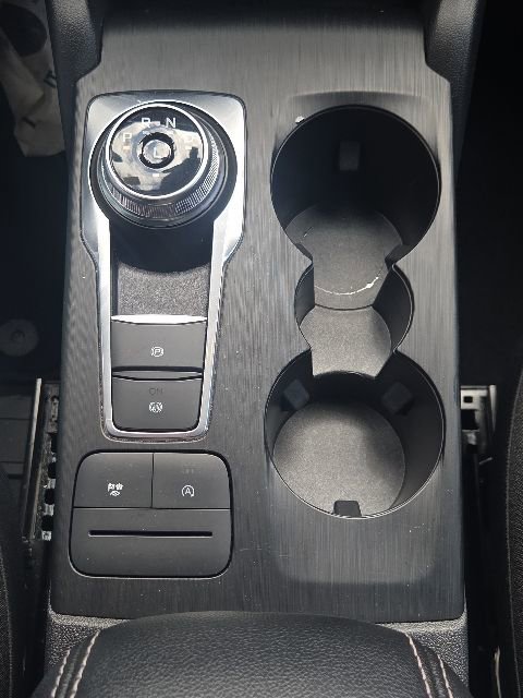 Certified 2025 Ford Escape Active AWD/4WD image 31
