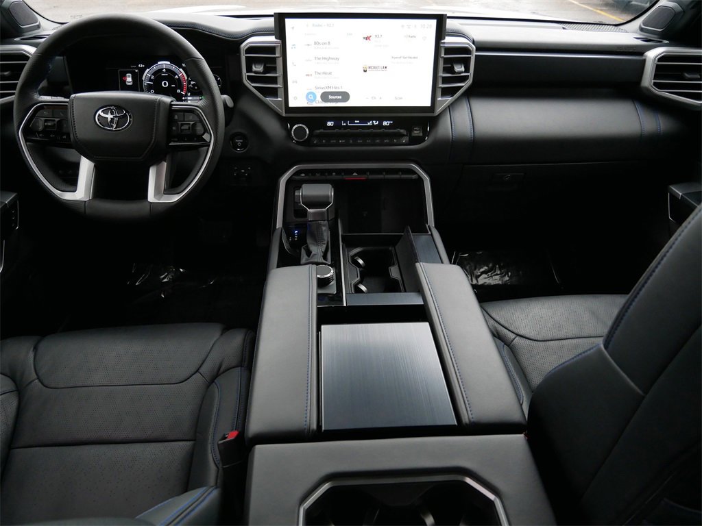 Used 2025 Toyota Sequoia Platinum image 13