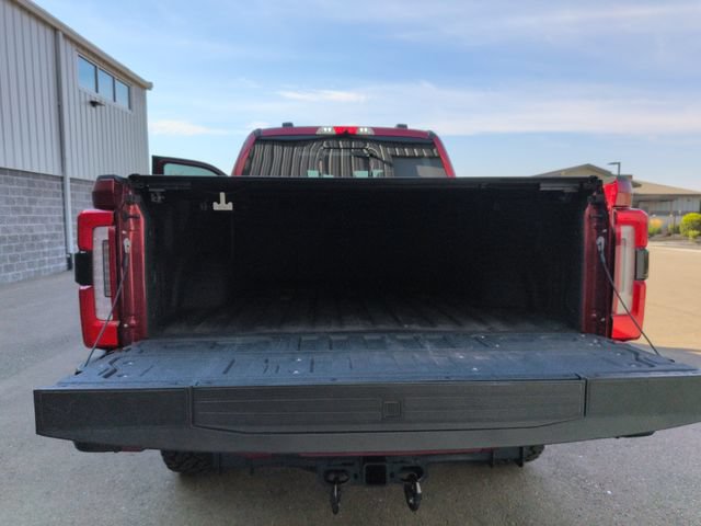 Certified 2025 Ford F350 Platinum w/ Tremor Off-Road Package AWD/4WD image 28