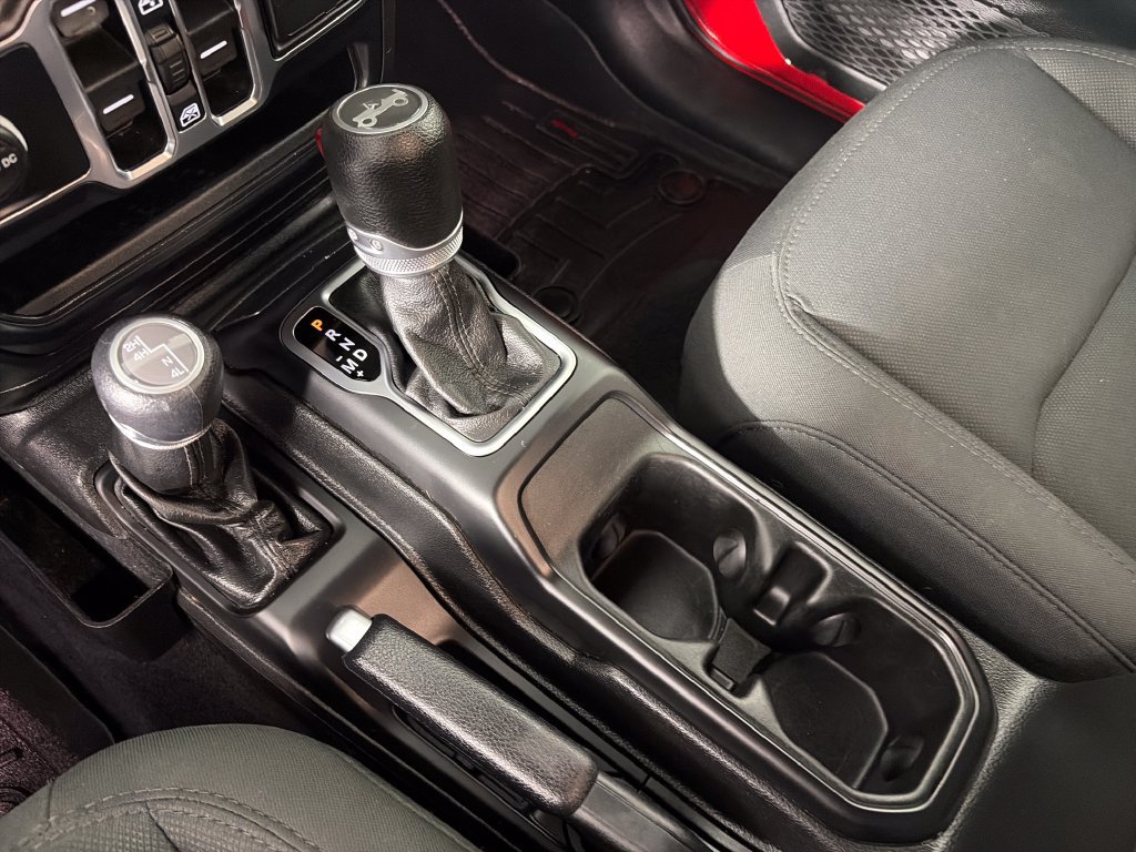 Used 2019 Jeep Wrangler Unlimited Sport AWD/4WD image 23