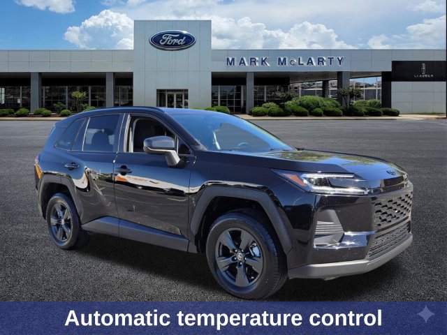 Used 2026 Toyota RAV4 LE FWD image 8