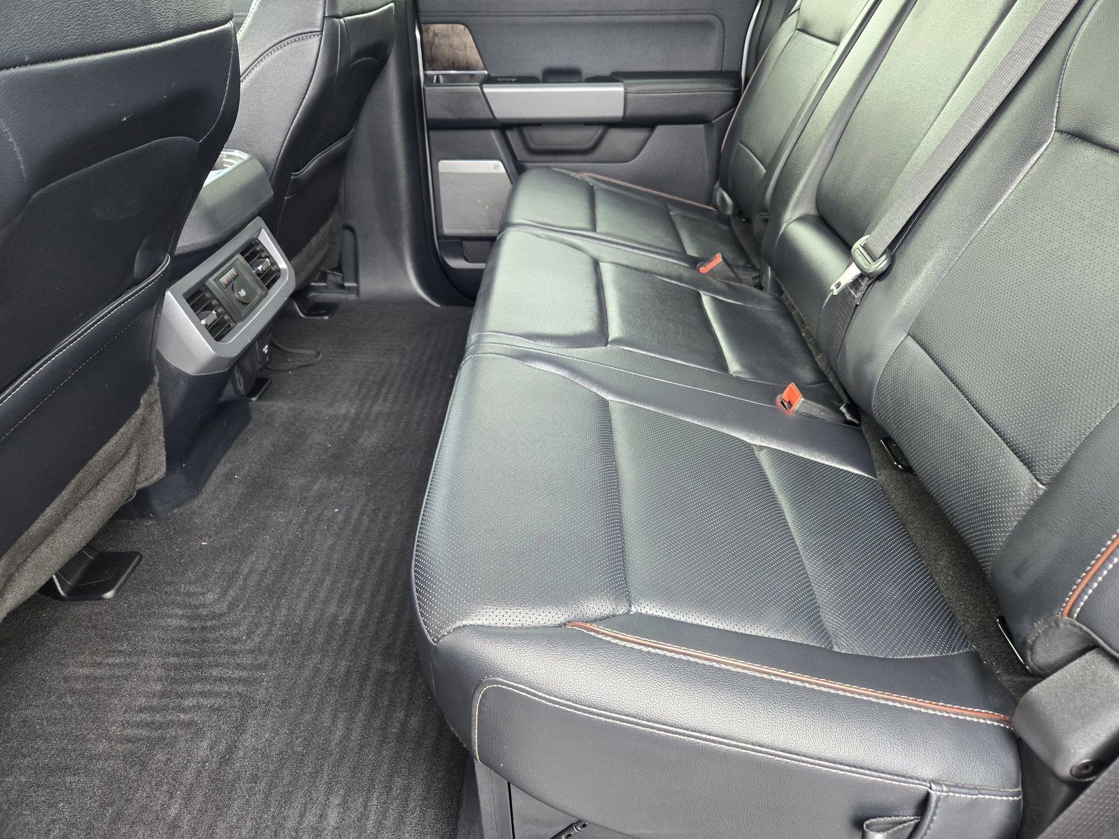 Certified 2023 Ford F250 Lariat w/ Lariat Ultimate Package AWD/4WD image 29