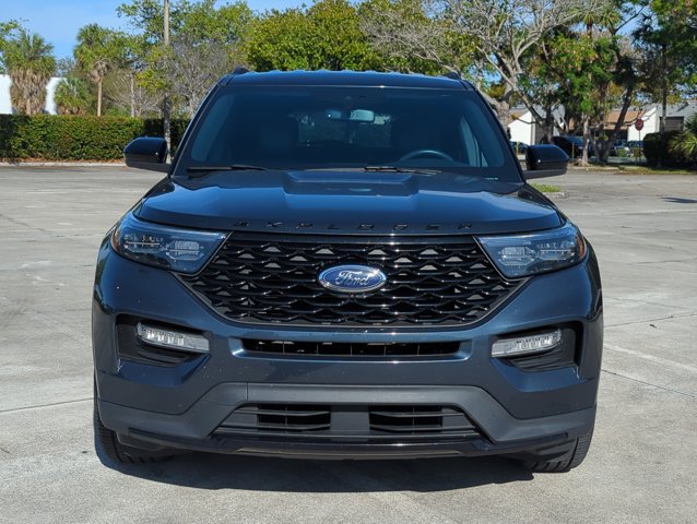 Certified 2023 Ford Explorer ST-Line w/ Class IV Trailer Tow Package image 2
