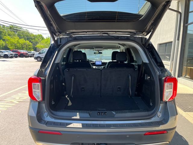 Certified 2023 Ford Explorer XLT w/ Equipment Group 202A AWD/4WD image 21