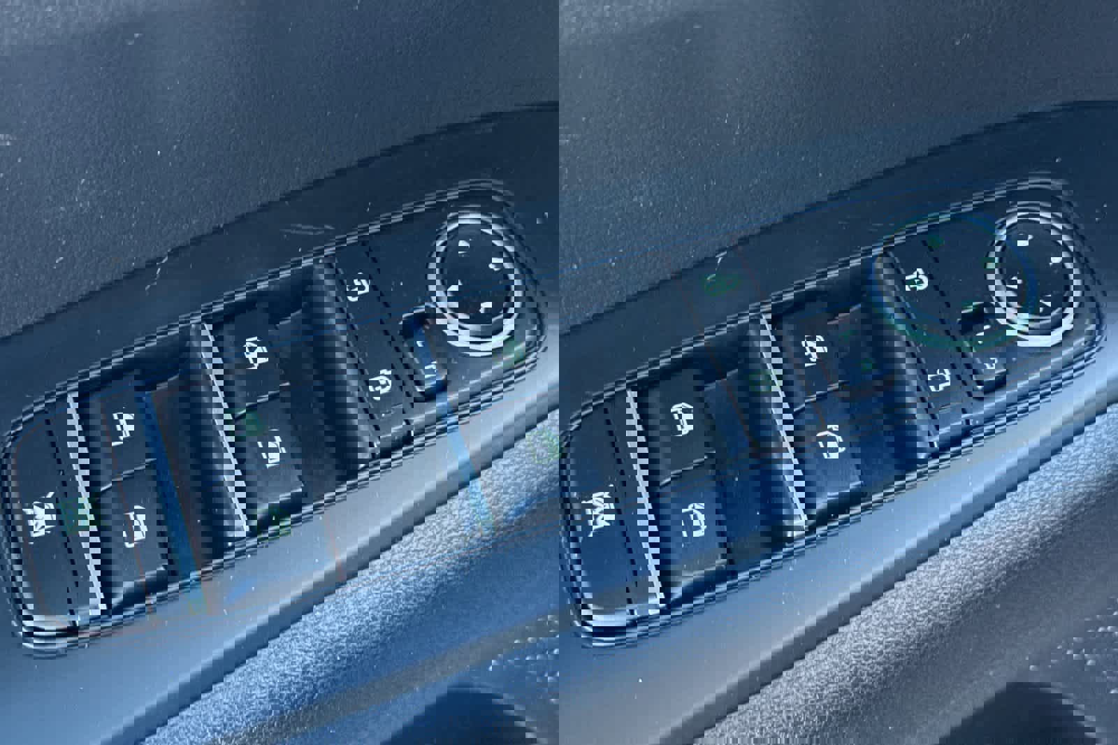 Used 2023 Kia Forte LXS w/ LXS Technology Package image 13