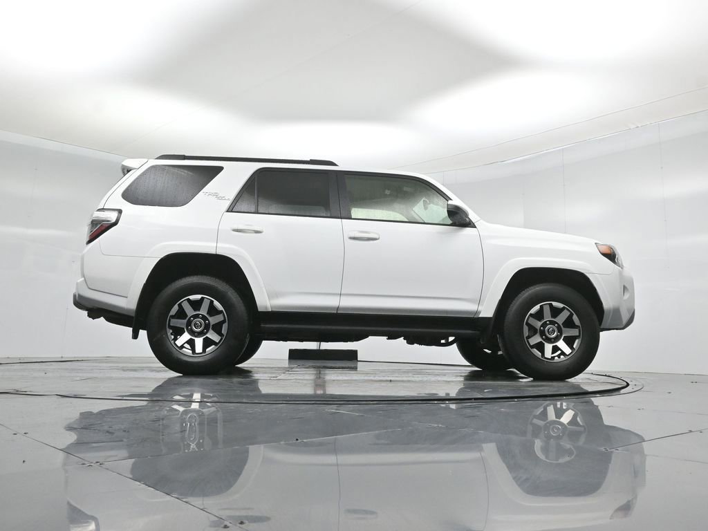 Used 2024 Toyota 4Runner TRD Off-Road image 10