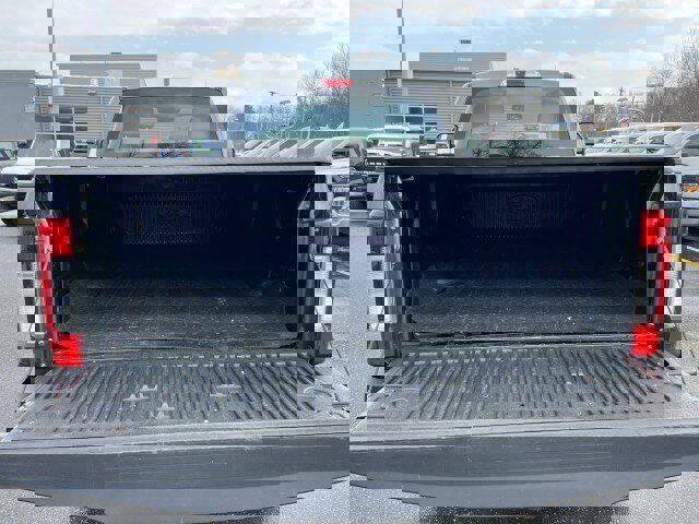 Certified 2017 Ford F250 XL w/ Power Equipment Group image 19