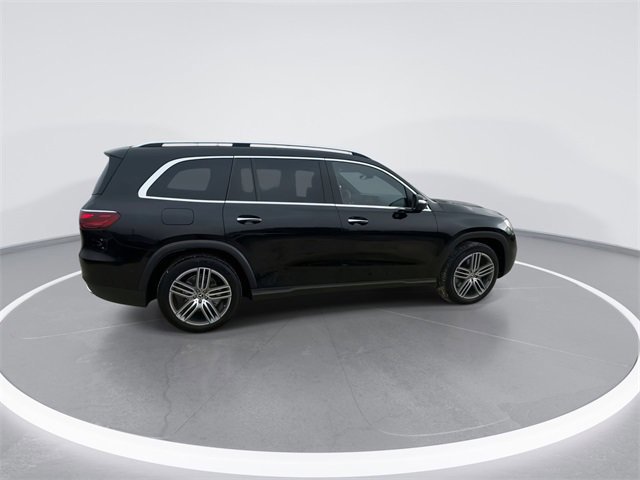 Used 2025 Mercedes-Benz GLS 450 4MATIC image 7