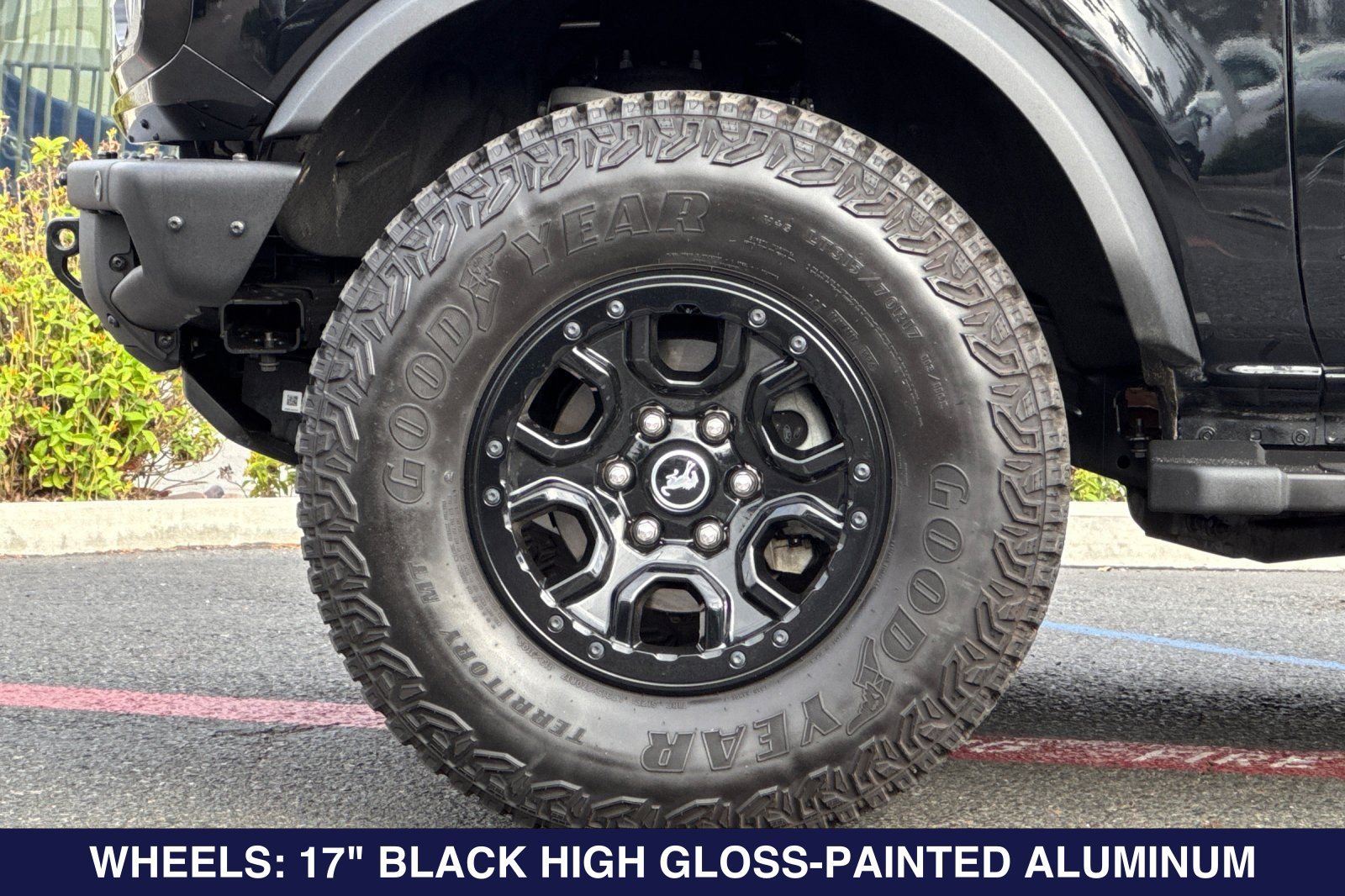 Certified 2024 Ford Bronco Wildtrak AWD/4WD image 29