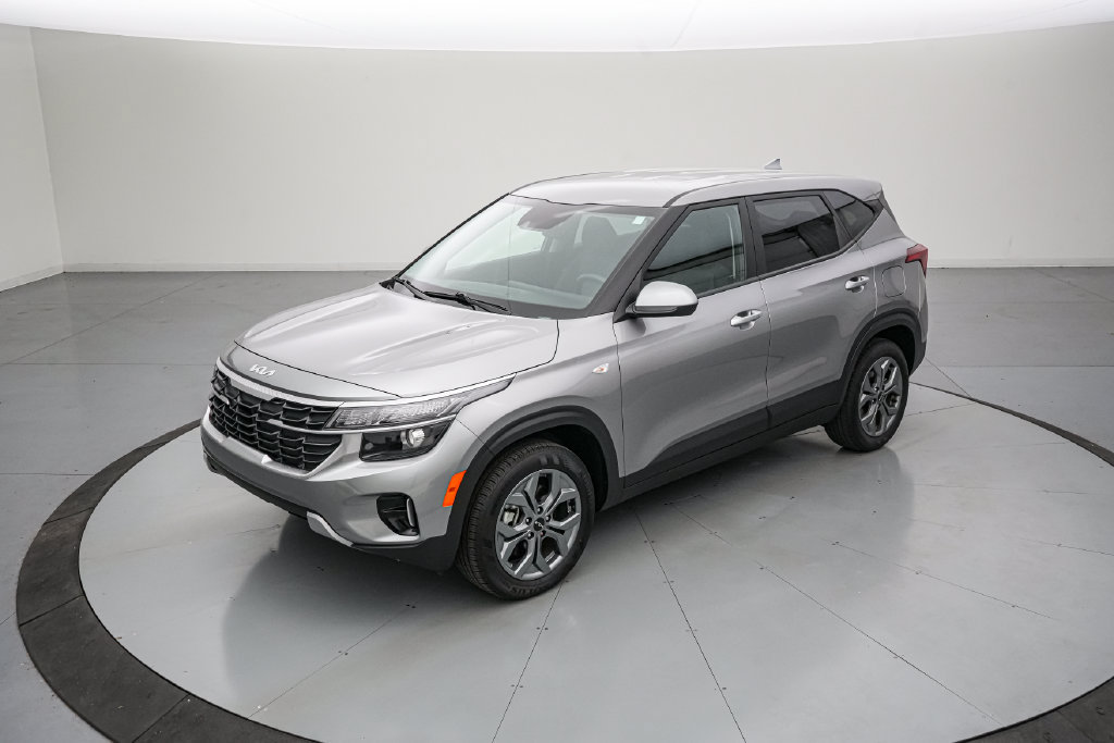 Used 2026 Kia Seltos LX AWD/4WD image 8