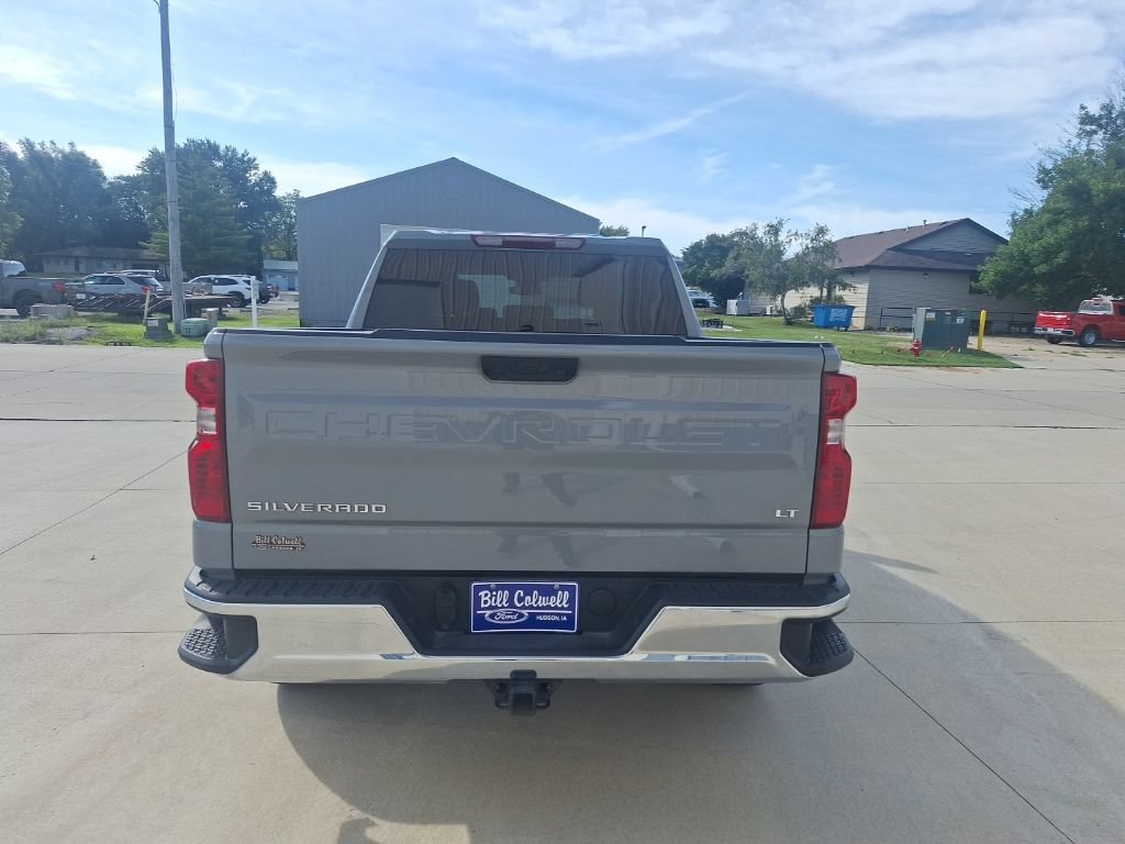 Used 2024 Chevrolet Silverado 1500 LT AWD/4WD image 18