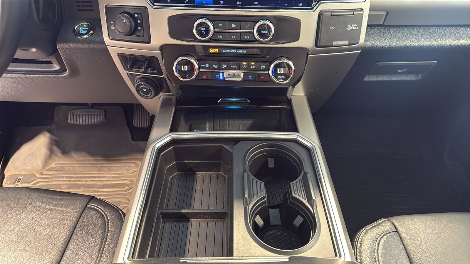 Certified 2022 Ford F250 Lariat w/ Tremor Off-Road Package AWD/4WD image 33
