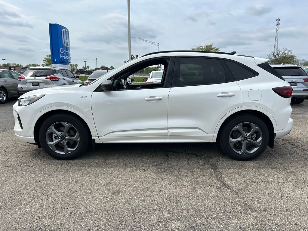Certified 2024 Ford Escape ST-Line w/ Equipment Group 301A FWD image 7