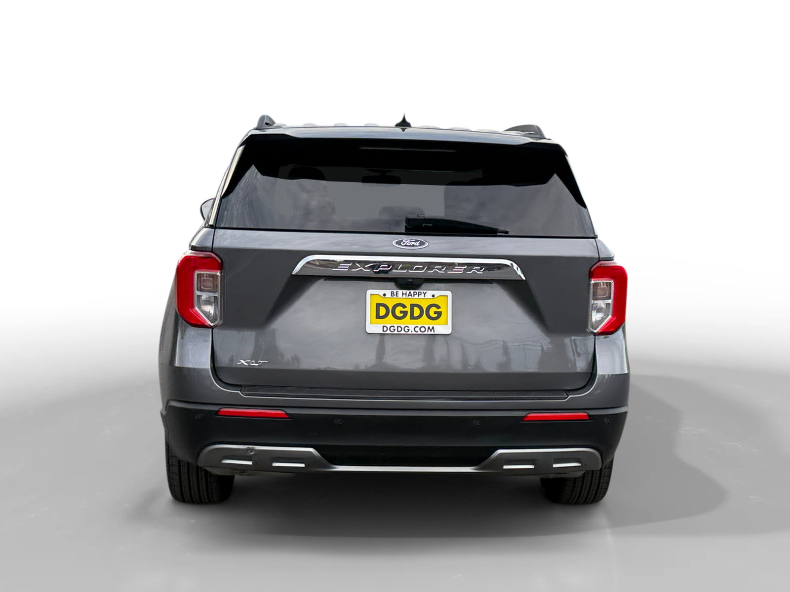 Certified 2022 Ford Explorer XLT w/ Equipment Group 202A image 4