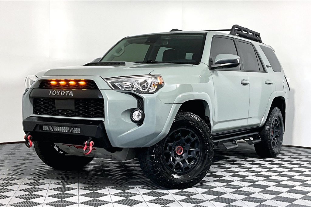 Used 2021 Toyota 4Runner TRD Pro AWD/4WD image 2