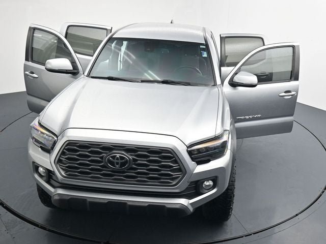 Used 2023 Toyota Tacoma TRD Off-Road AWD/4WD image 23