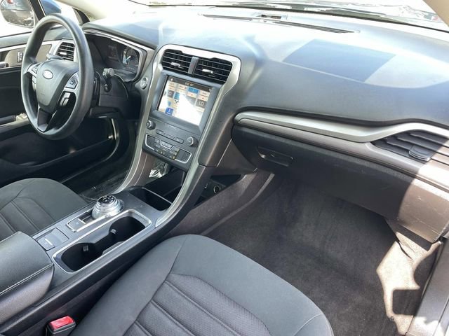 Certified 2019 Ford Fusion SE image 37