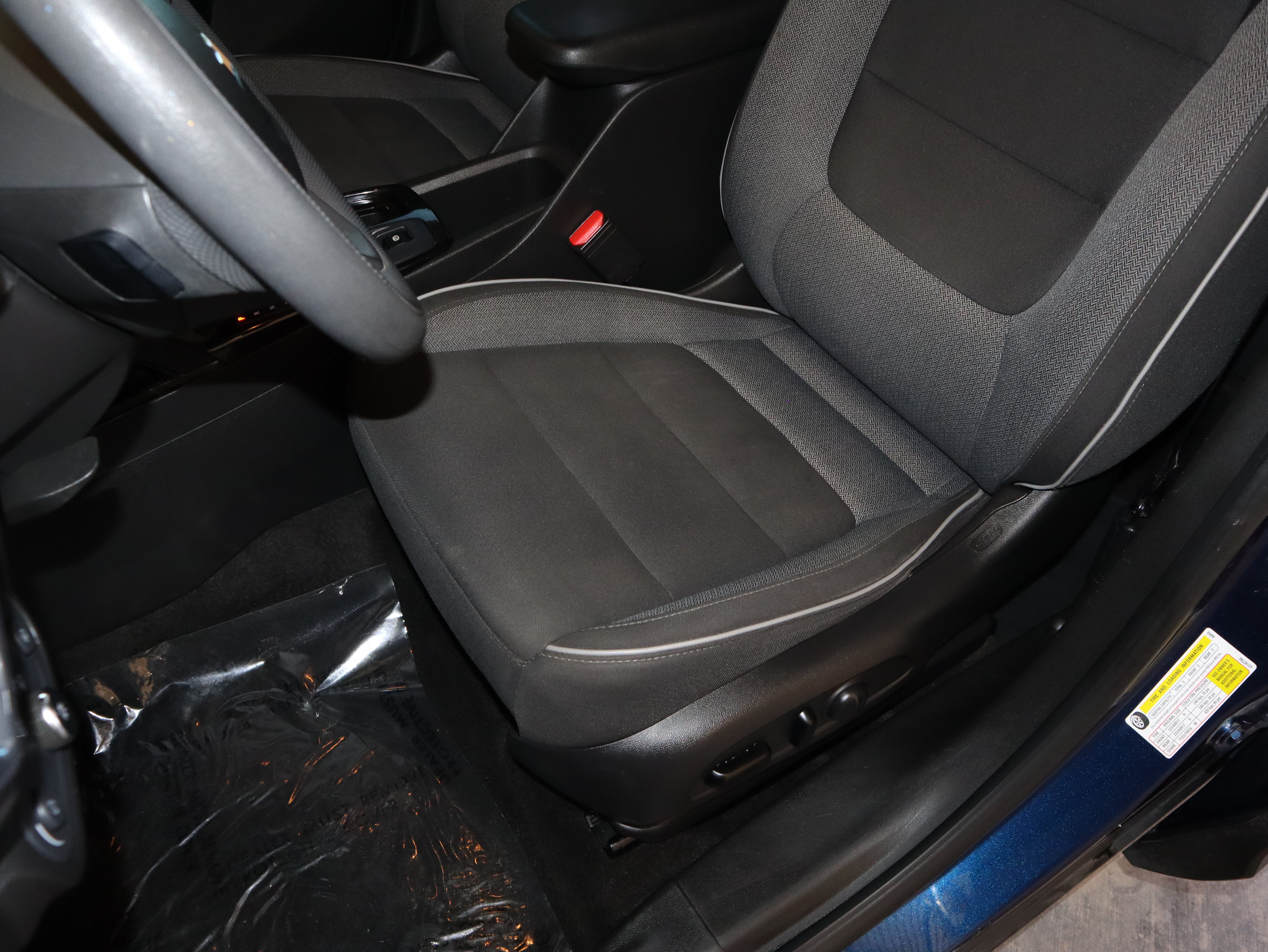 Used 2022 Chevrolet TrailBlazer LT w/ Convenience Package FWD image 33