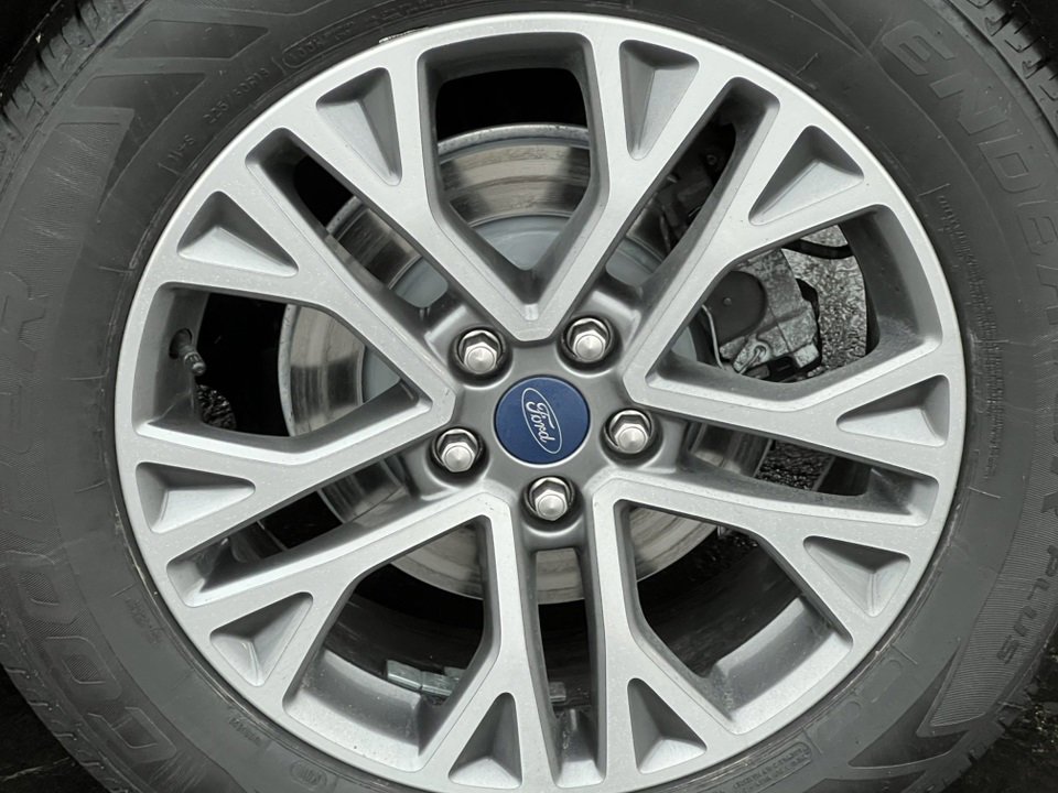 Certified 2021 Ford Escape SEL w/ Technology Package image 8