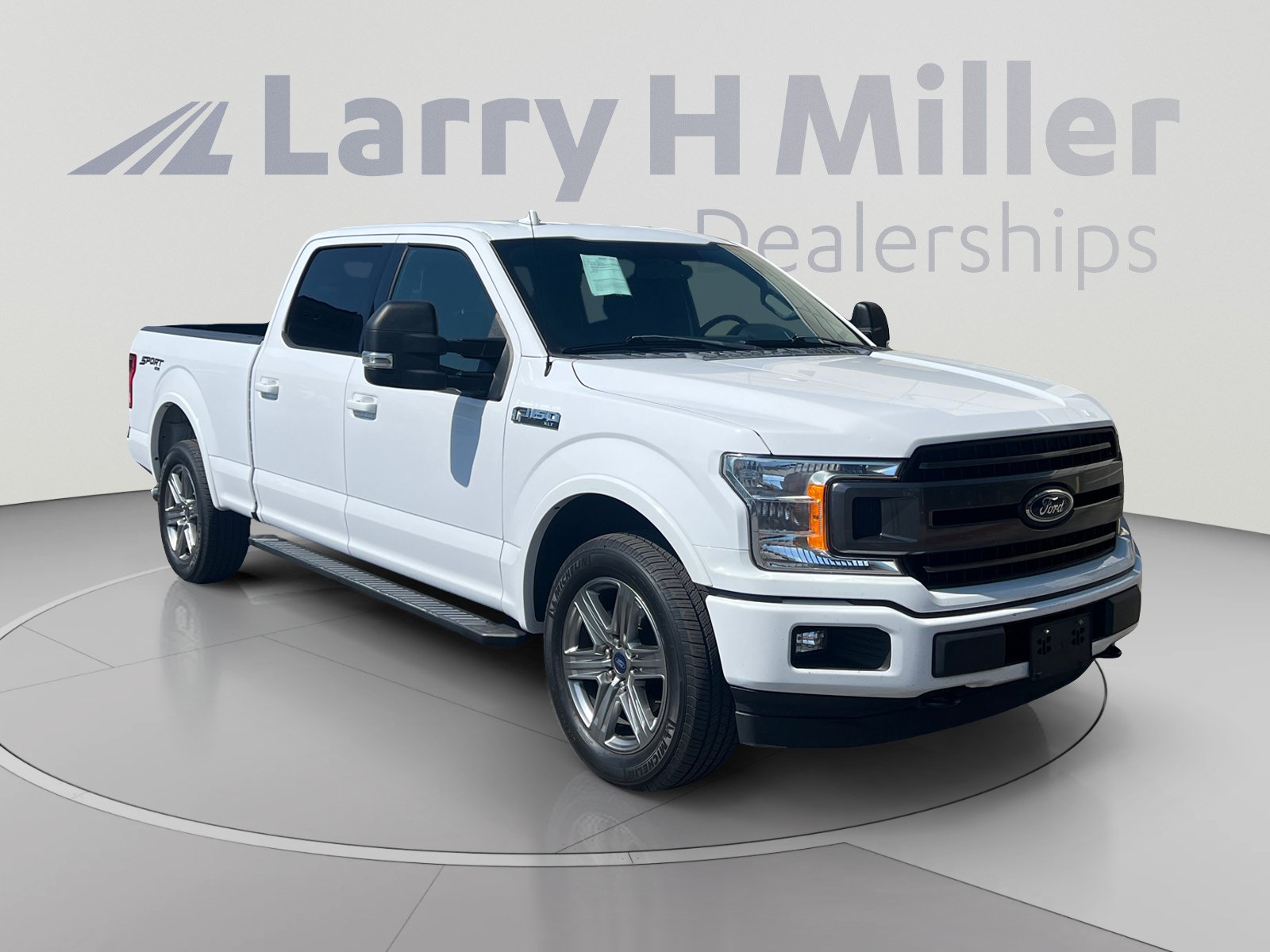 Certified 2018 Ford F150 XLT w/ Equipment Group 302A Luxury AWD/4WD image 7
