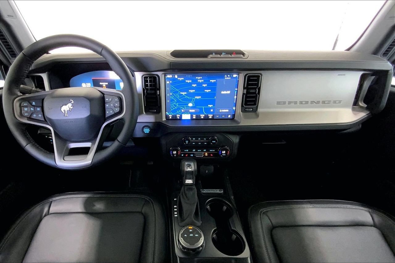 Certified 2026 Ford Bronco Outer Banks AWD/4WD image 15