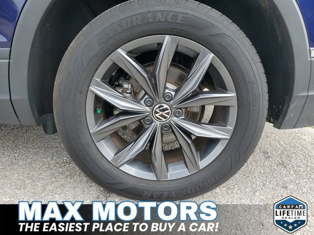 Used 2023 Volkswagen Tiguan SE image 11