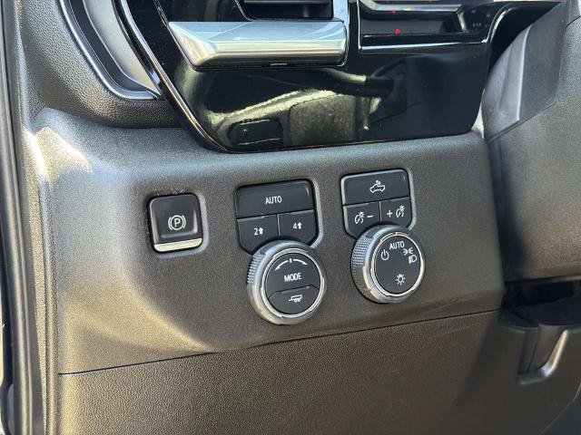 Used 2023 Chevrolet Silverado 1500 LT AWD/4WD image 23