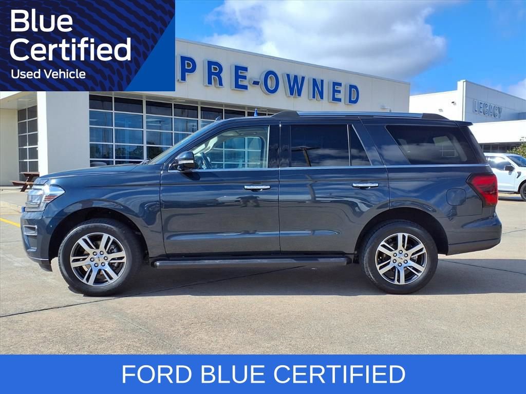 Certified 2024 Ford Expedition Limited image 3