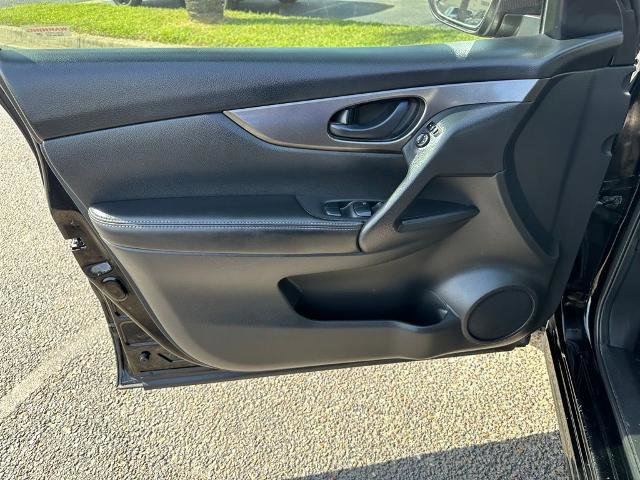 Used 2020 Nissan Rogue Sport S image 10