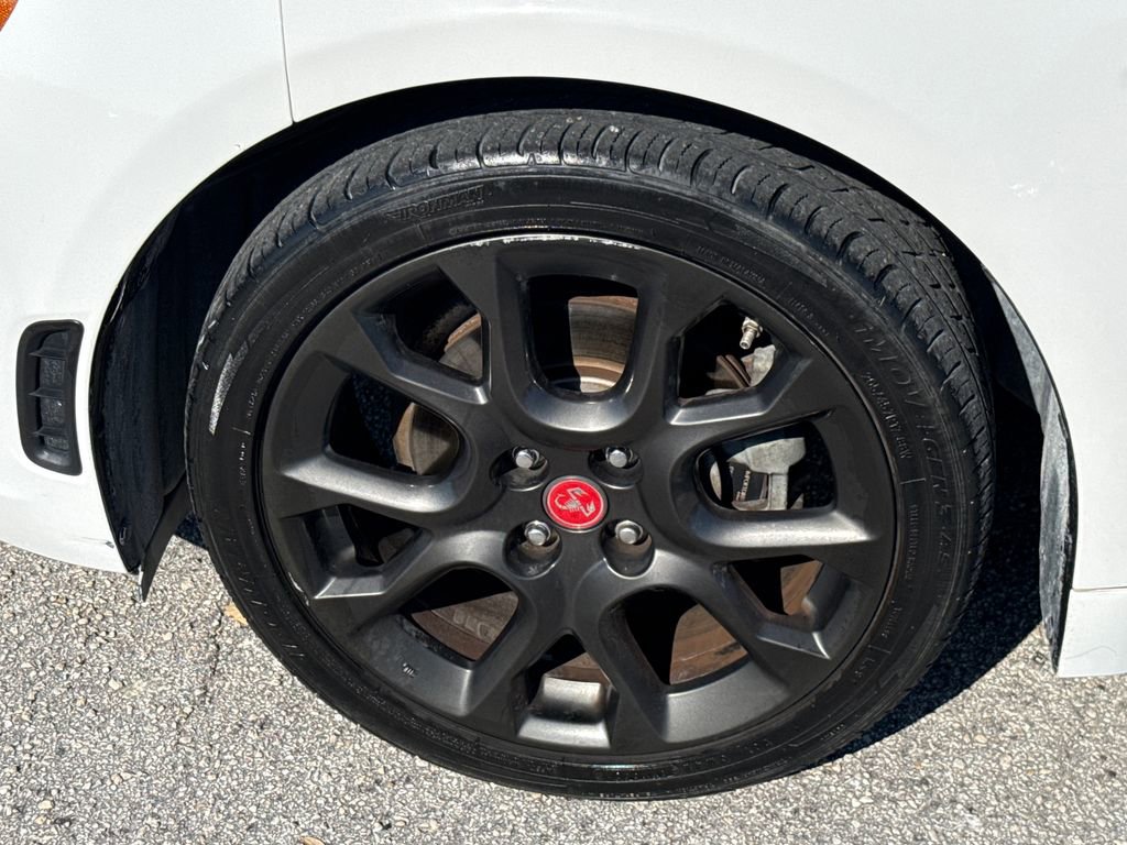 Used 2017 FIAT 124 Spider Abarth image 13