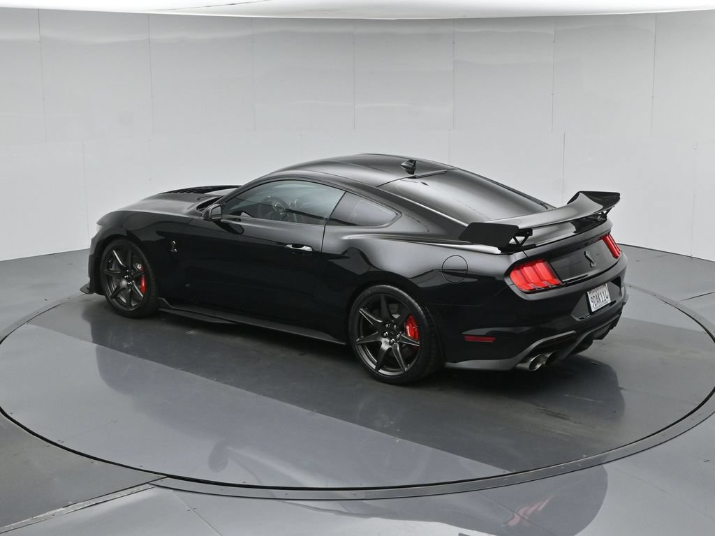 Certified 2022 Ford Mustang Shelby GT500 w/ Carbon Fiber Track Pack RWD image 45