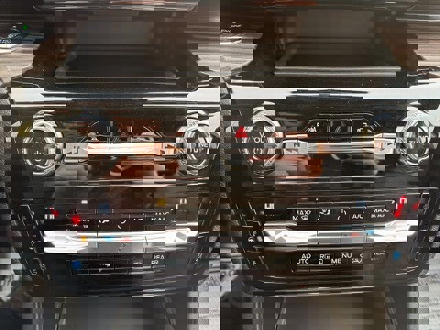 Certified 2021 Ford Explorer Limited w/ Equipment Group 301A image 22