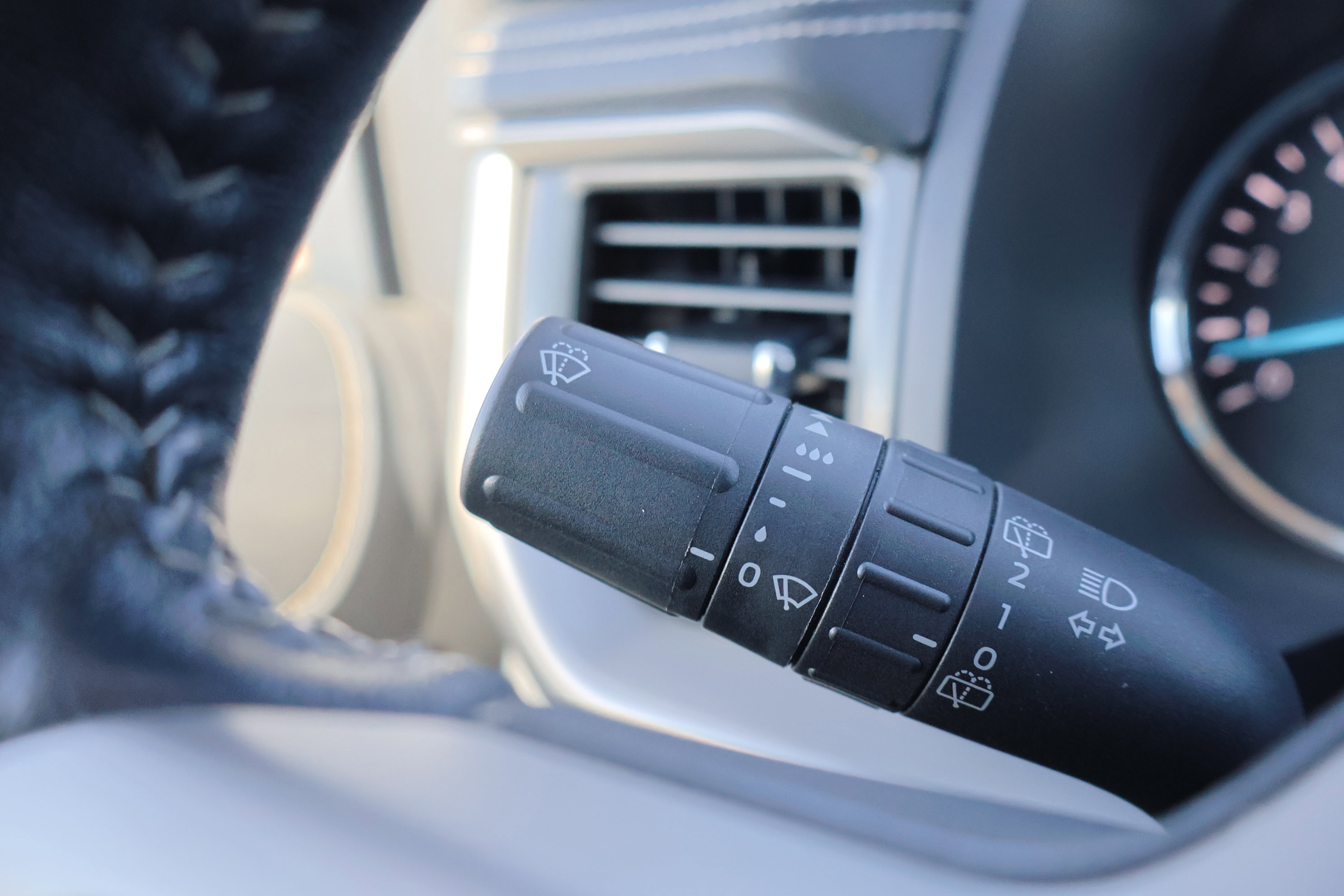 Certified 2024 Ford Expedition Max XLT image 20