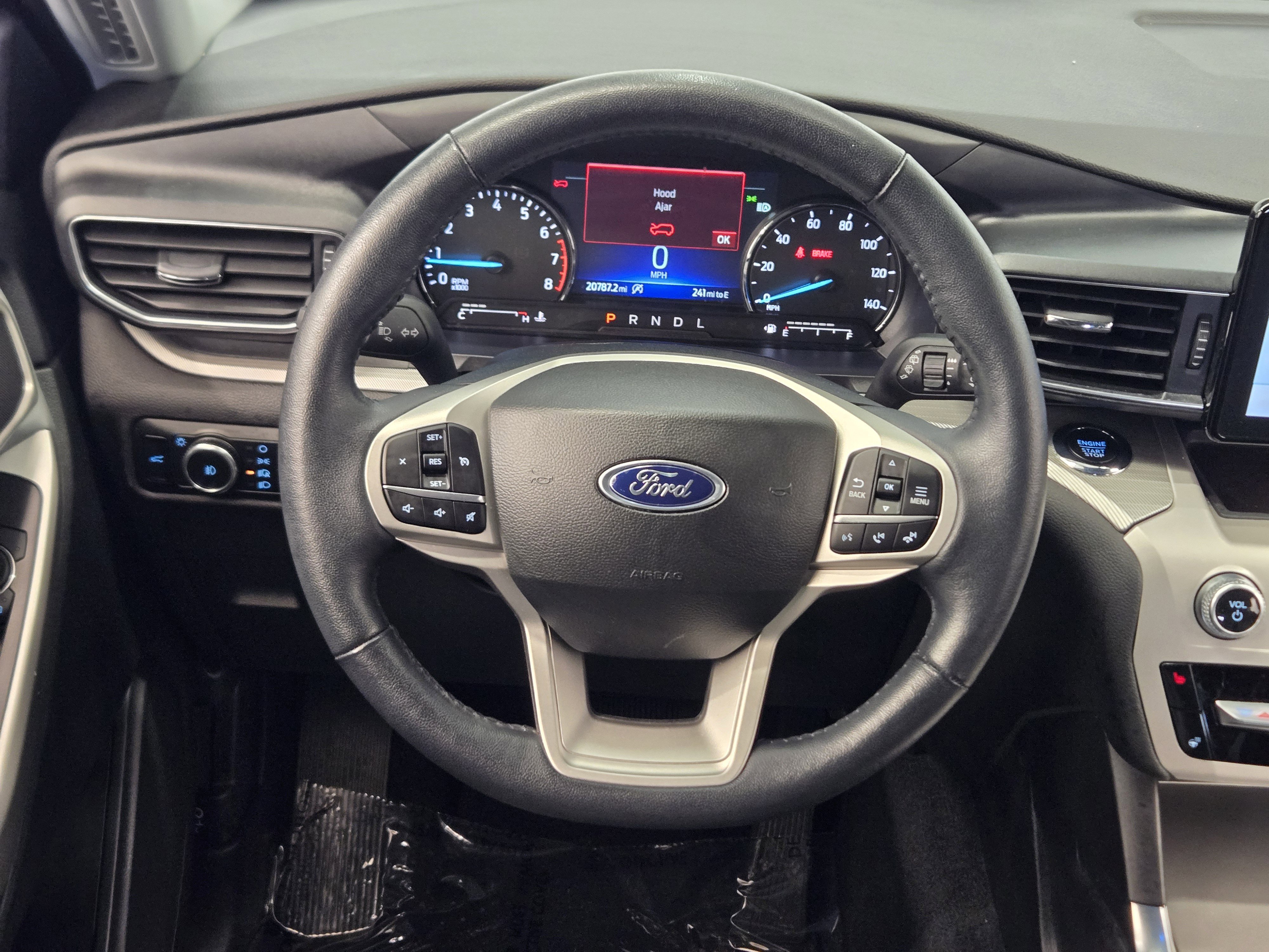 Certified 2023 Ford Explorer XLT w/ Equipment Group 202A image 25