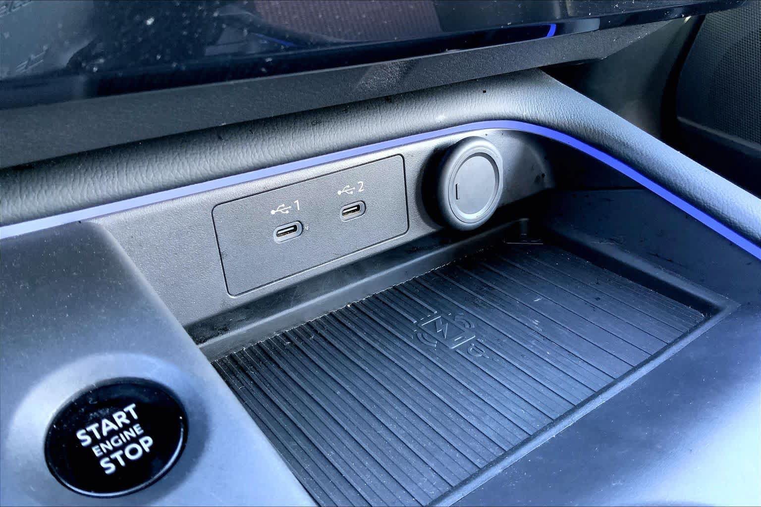 Used 2026 Nissan Sentra SR w/ SR All Weather Package FWD image 31