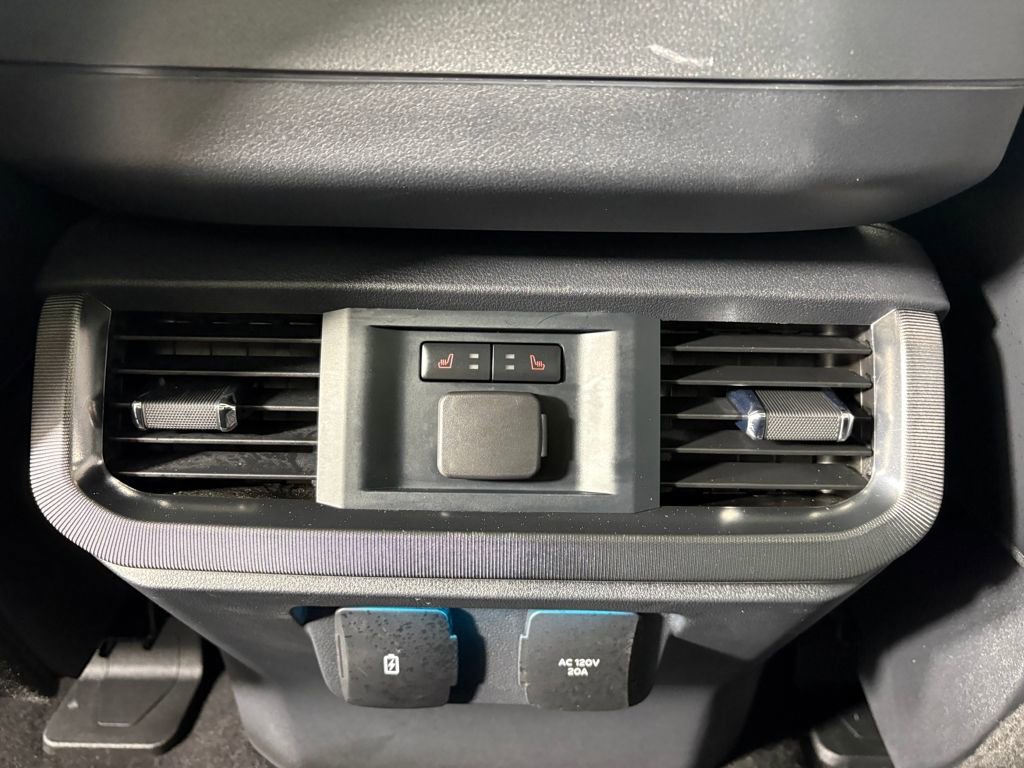 Certified 2024 Ford F150 Platinum w/ Equipment Group 702A High image 31