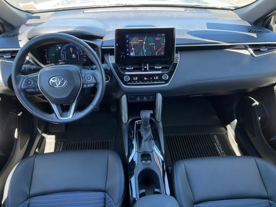 Used 2023 Toyota Corolla Cross AWD Hybrid image 2