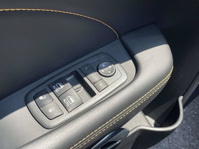 Used 2022 Dodge Challenger R/T Scat Pack RWD image 28