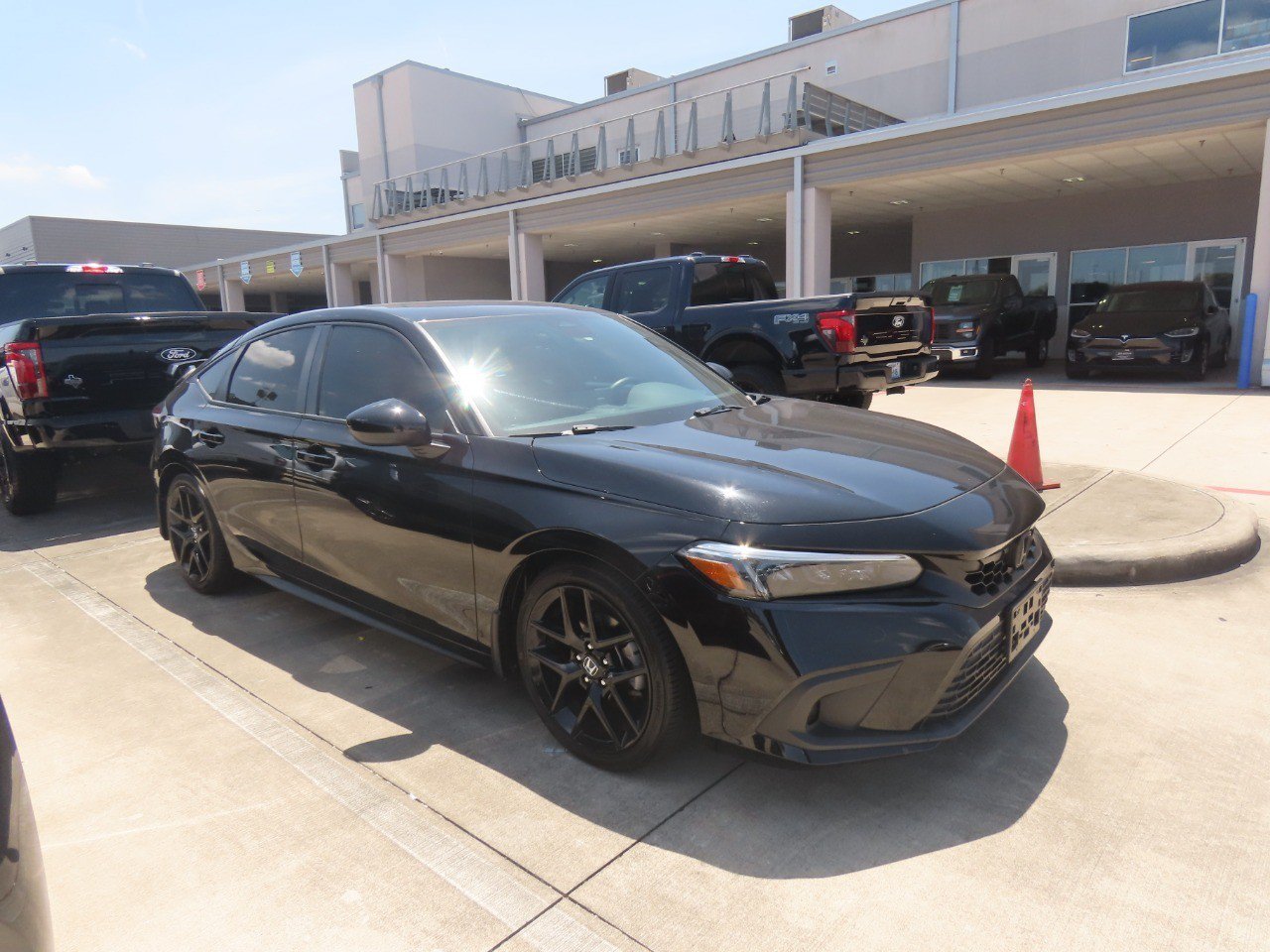 Used 2023 Honda Civic Sport image 6