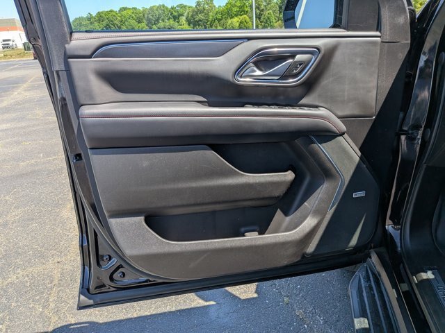 Used 2021 Chevrolet Tahoe RST w/ Rear Media and Nav Package AWD/4WD image 12