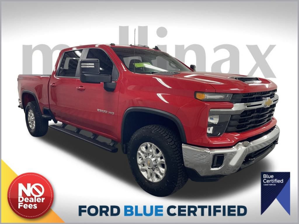 Used 2025 Chevrolet Silverado 2500 LT w/ Leather Package image 6