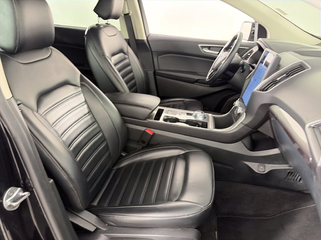 Certified 2024 Ford Edge SEL AWD/4WD image 31
